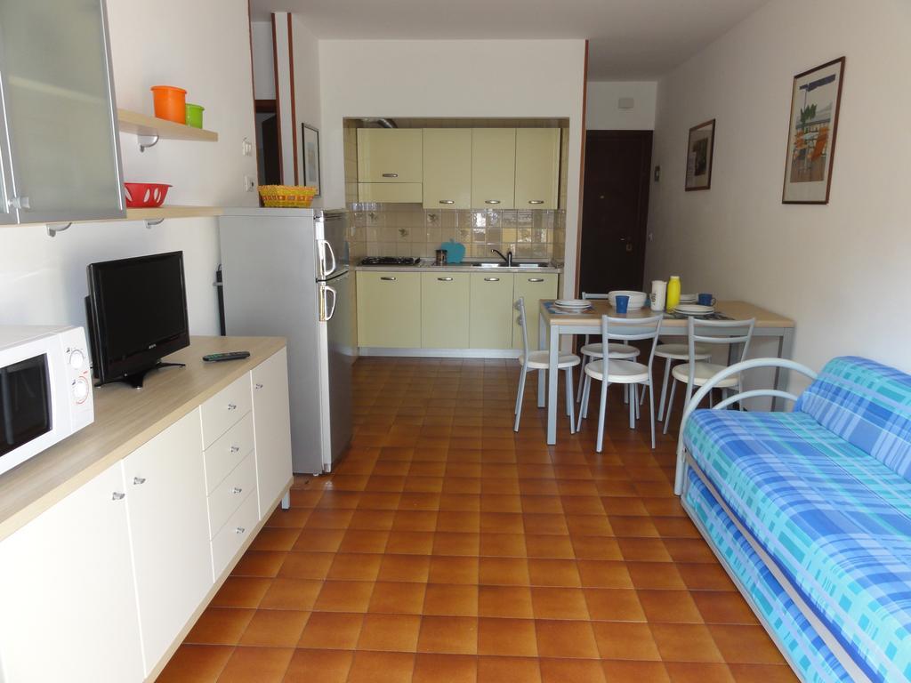 Villa Tripoli 비비오네 외부 사진